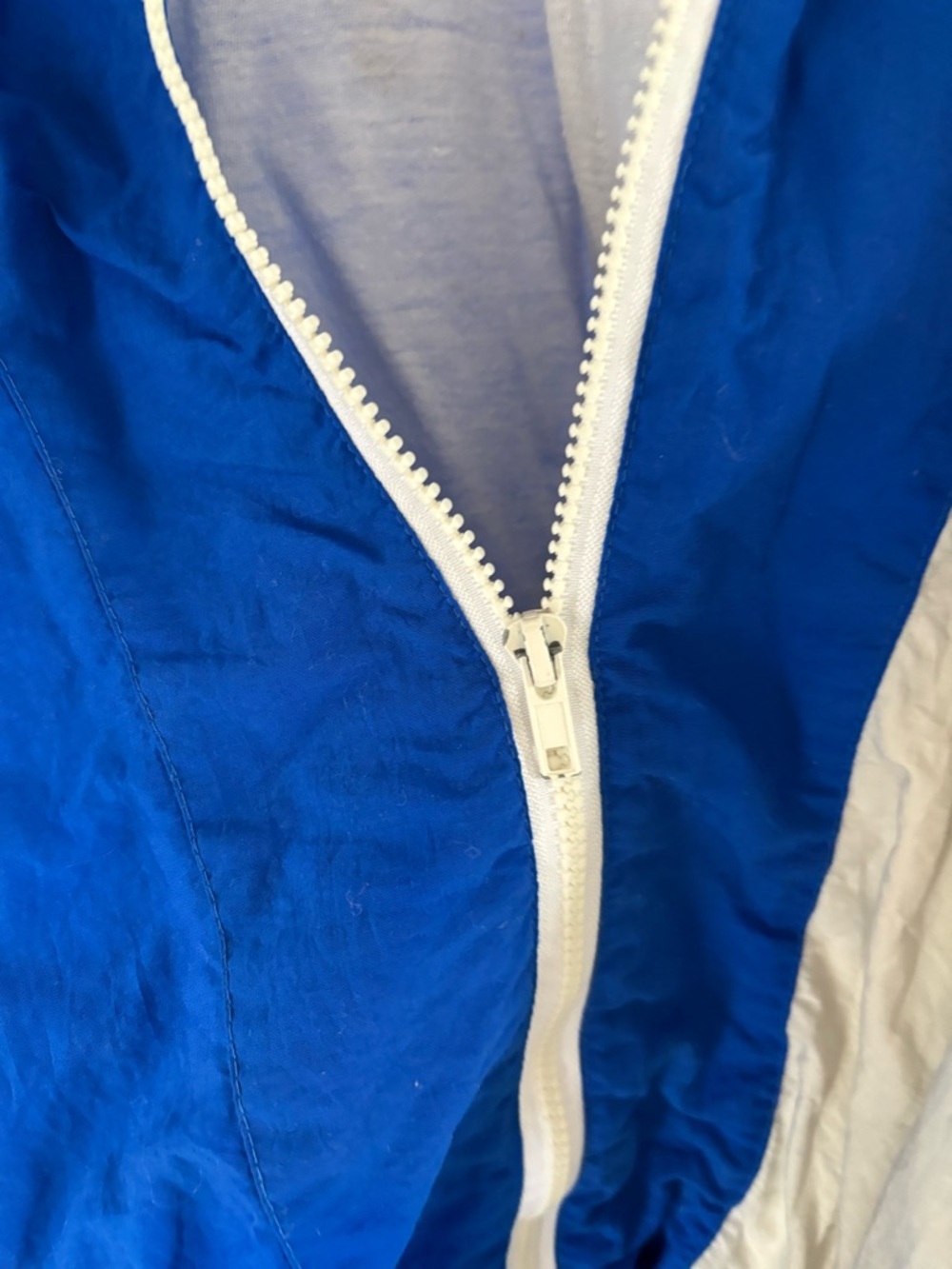 Men's Blue & White Colorblock Windbreaker Jacket or unisex - Picture 2 of 8